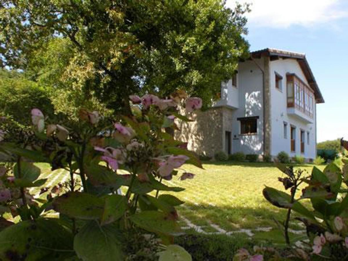 La Casona Encanto Rural - Apartahotel Spa Llanes Eksteriør billede